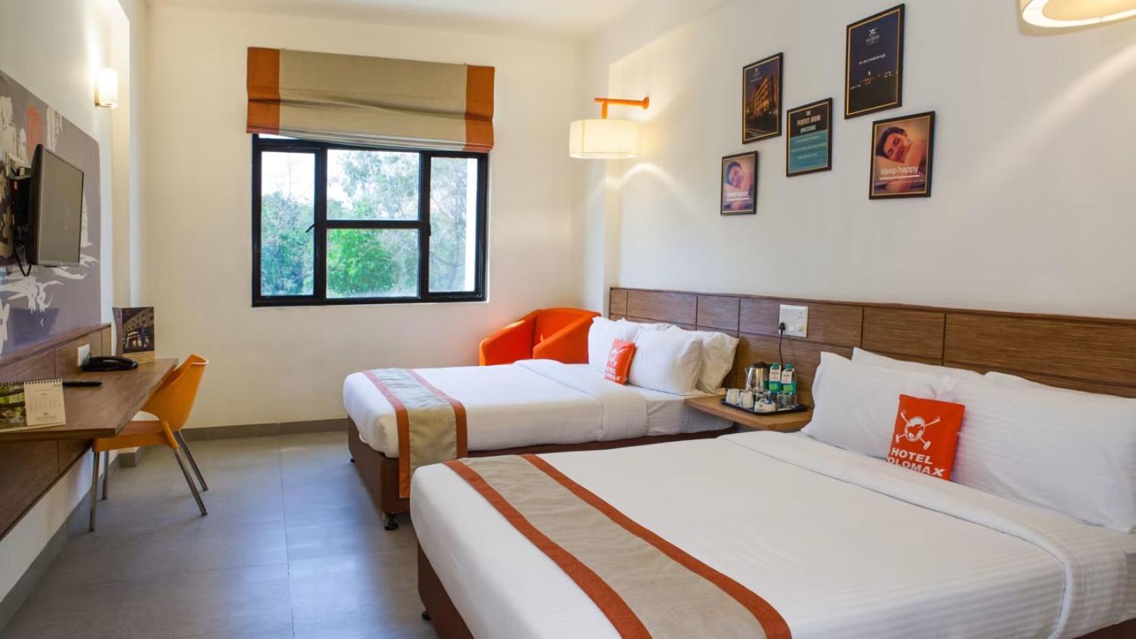 Max Hotels Jabalpur Luaran gambar