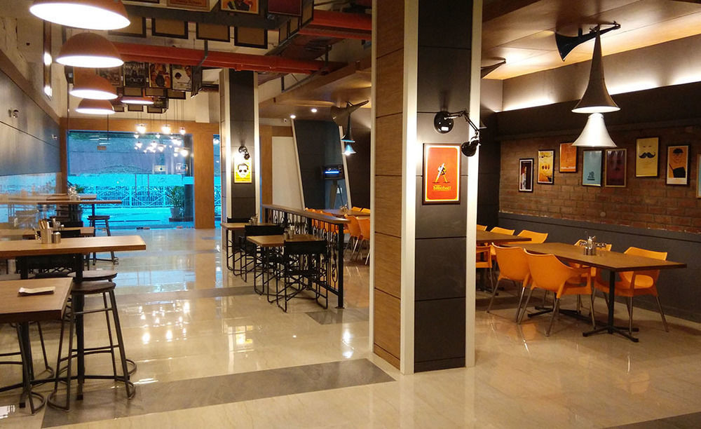 Max Hotels Jabalpur Luaran gambar